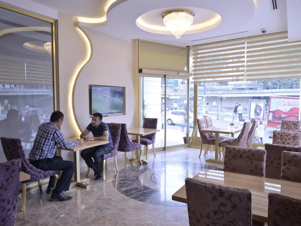 Parmada Hotel