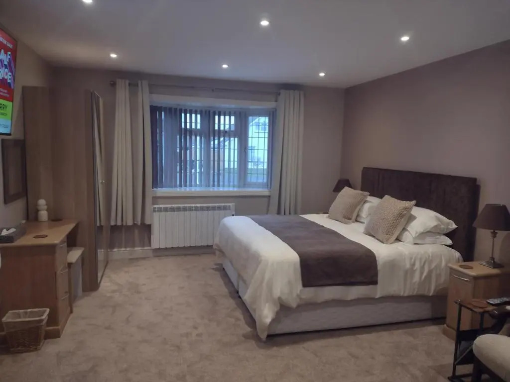 Bure Lodge