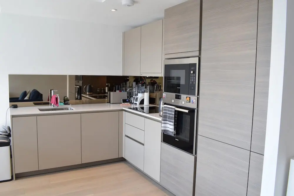 2 Bedroom Apartment in Canada Water