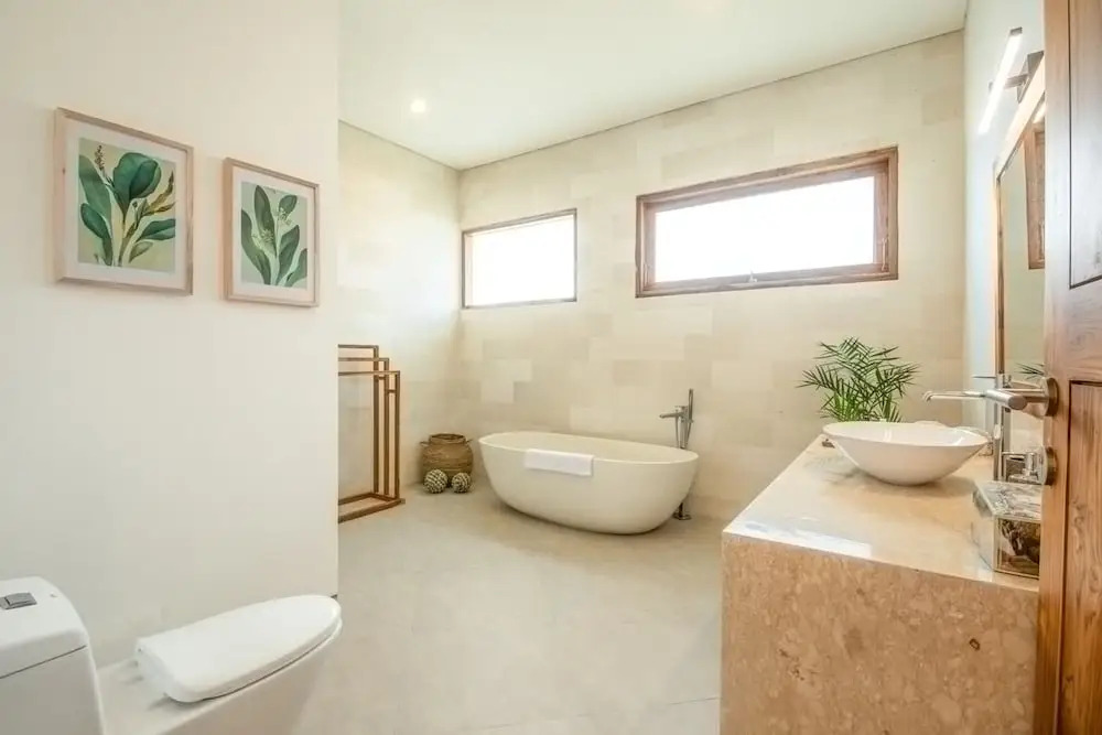 Breeze Opulent 6 BR in With Ocean View 5 Mins to Savaya