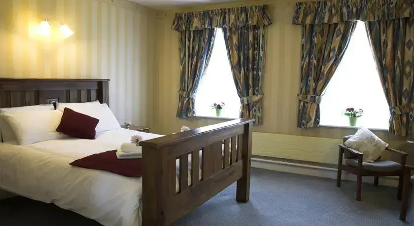 Cedars Hotel