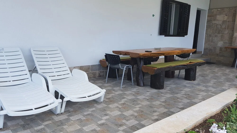 Apartments Teo i Ivana