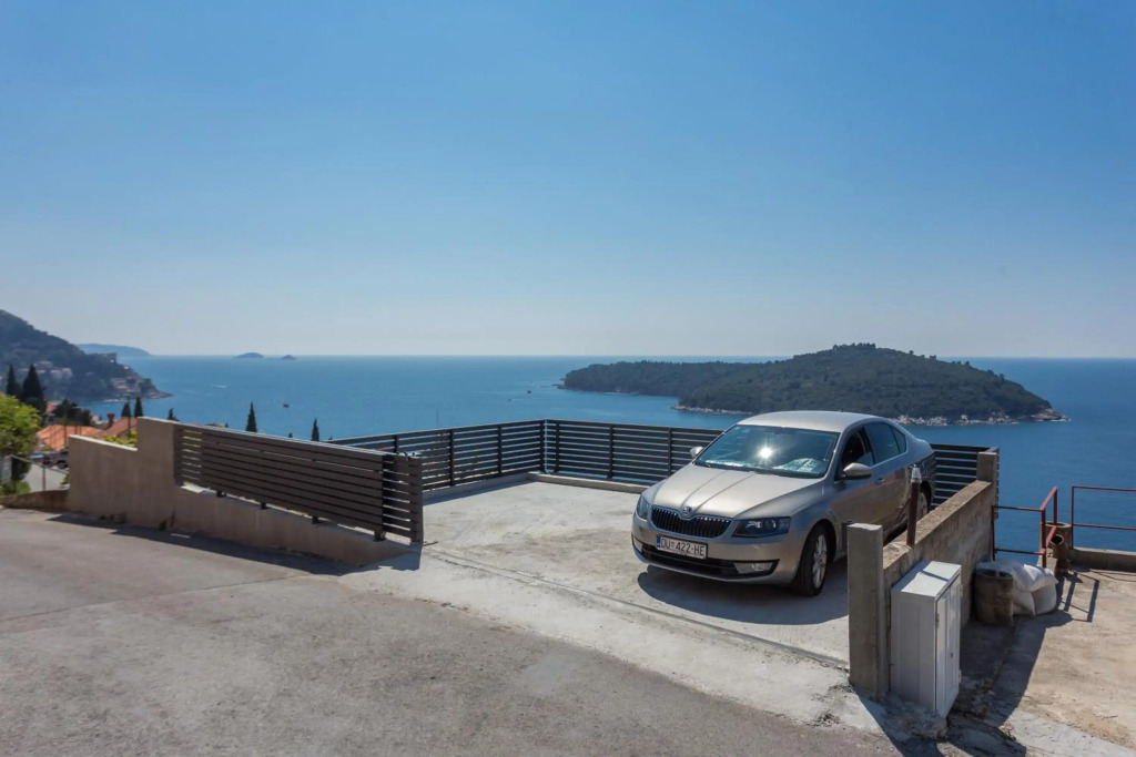 Apartment Jakov i Lucija - Free parking