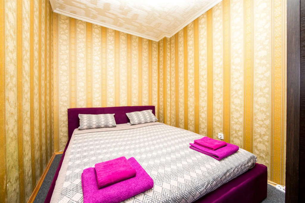 Aday Apartments (Эдэй Апартаменты) на улице Радищева 86