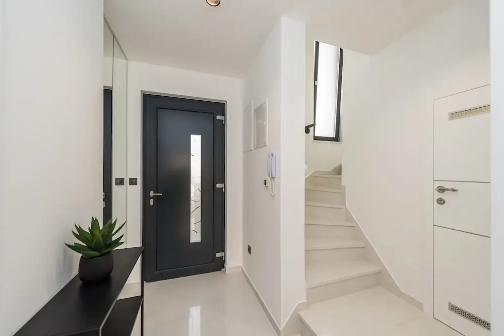 Luxury Villas Joy