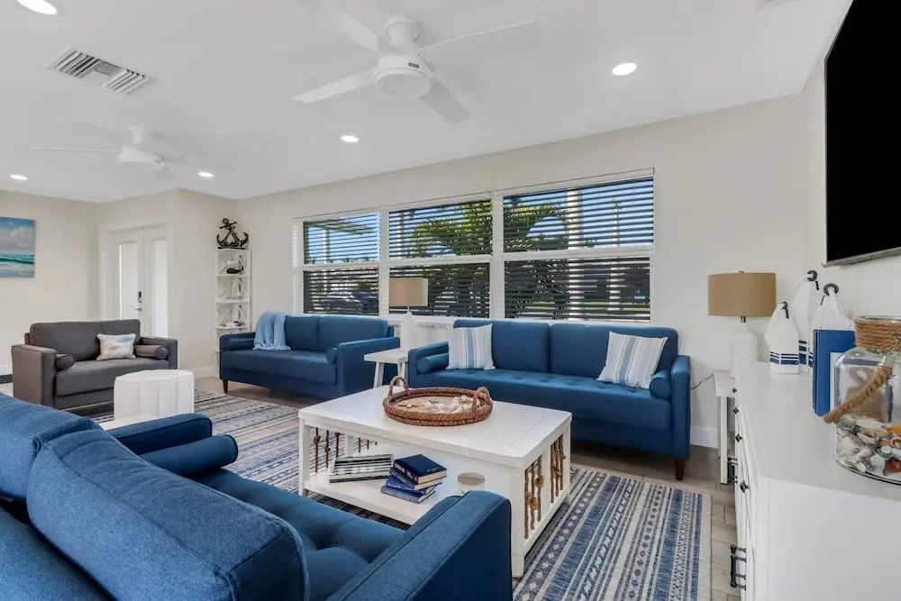 5609 Del Rio Ct