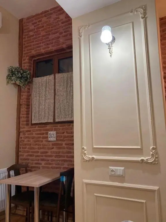 Bright Cozy Apartment in Tbilisi
