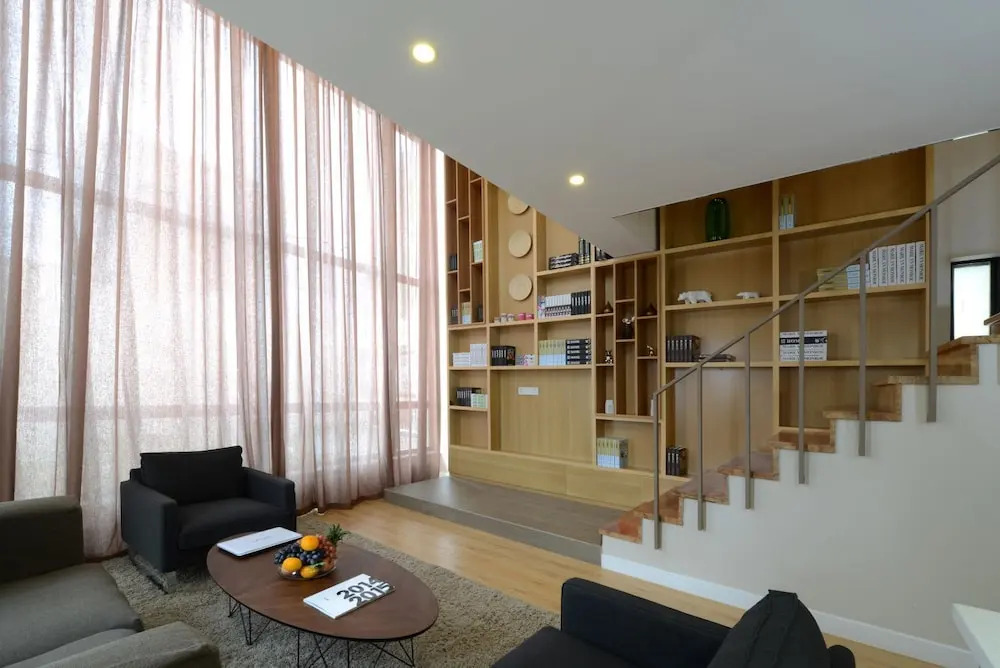 X-Apartment - Serviced Apartments