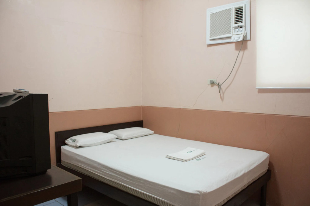 GV Hotel - Sogod
