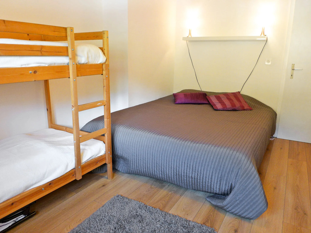 Apartment Les Bruyères 25 by Interhome