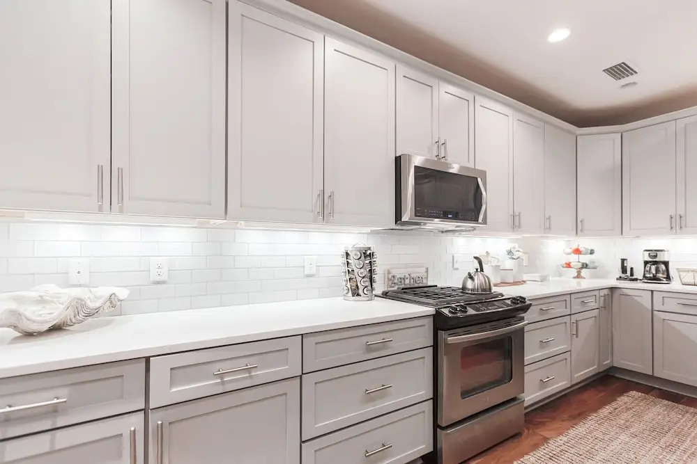 Cypress - 2 Masters, Golf Cart & Amenities 4 Bedroom Home