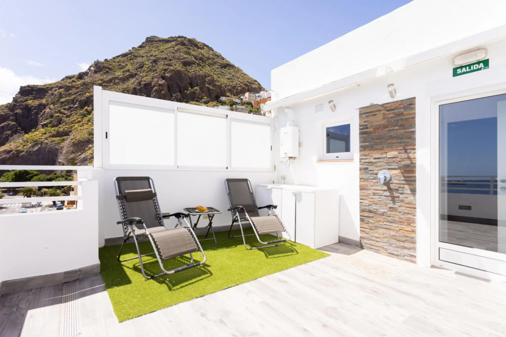 Home2Book Casablanca Las Teresitas Beach