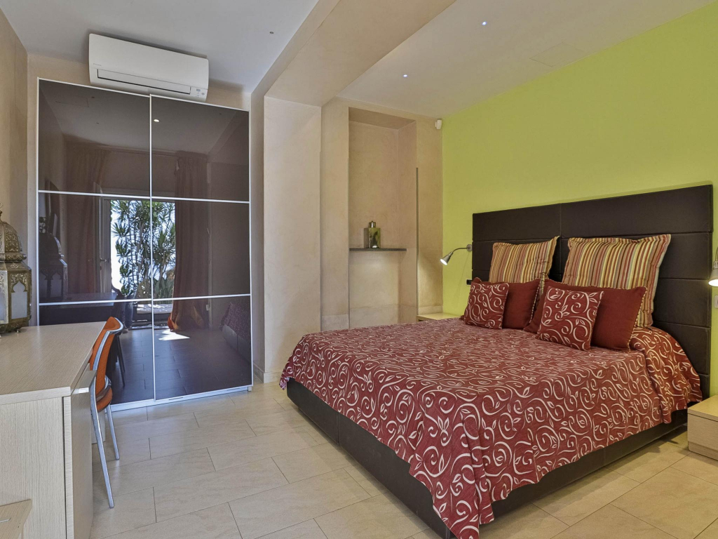 Luxury room with sea view in Amalfi ID 3935