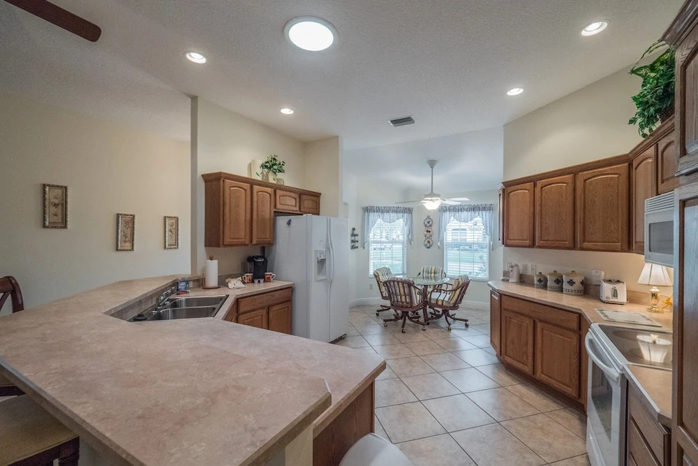 Gayle Mill Drive 1384 by White Pelican VR