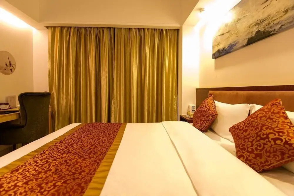 The New Dongyuan International Hotel