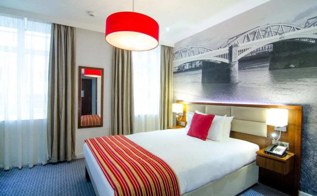 The Kensington Hideaway