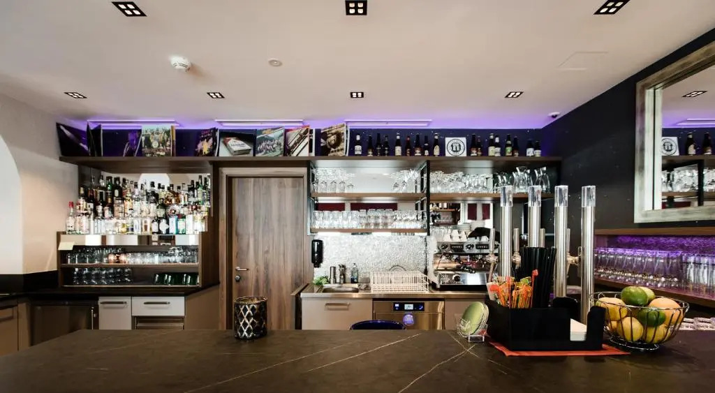 Aparthotel Dorfplatzl Garni Apartments & B&B