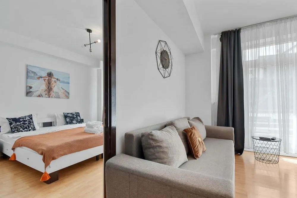 Pop Apartment