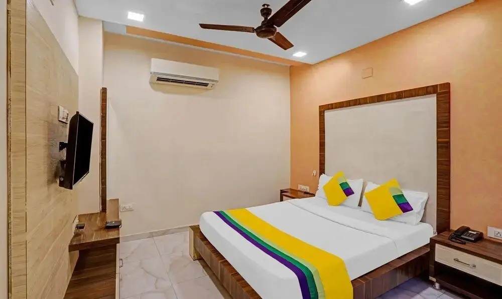 Hotel Aakash by Treebo Hotels