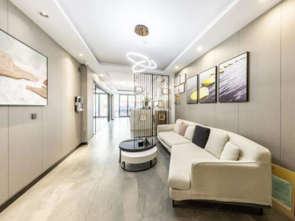 Baichuan Chain Hotel (Linyi Harmonious Taisheng Plaza)