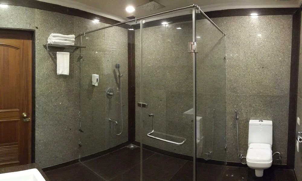 Hotel Aram
