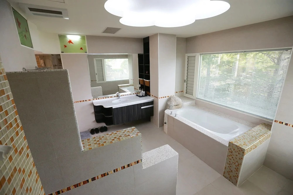 Water Tail Homestay