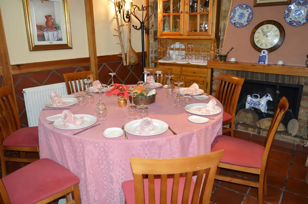 Hostal Restaurante La Muralla