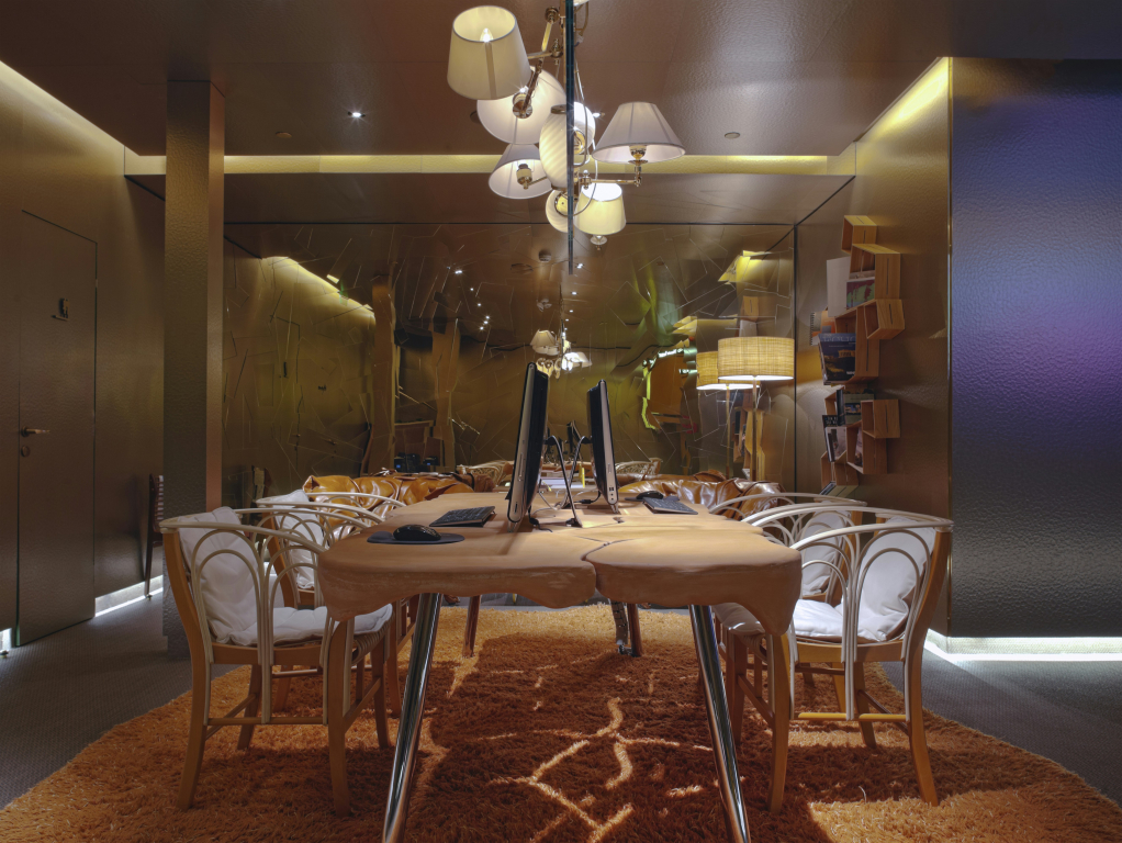 New Hotel, a Member of Design Hotels