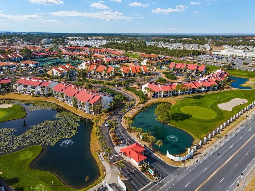 Edgewater by Book That Condo