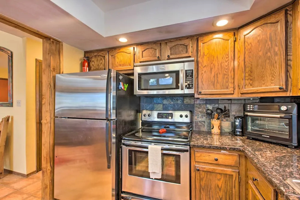 Serene Angel Fire Cabin w/ Community Pools!
