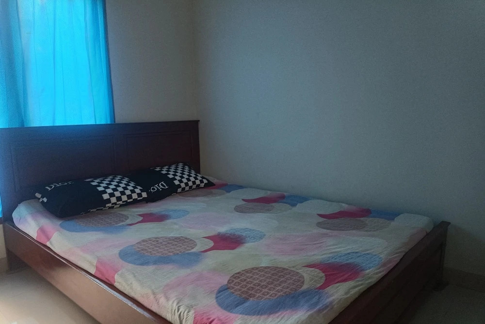 OYO 93729 Radesa Family Homestay