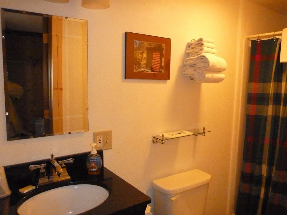 McKinley Creekside Cabins