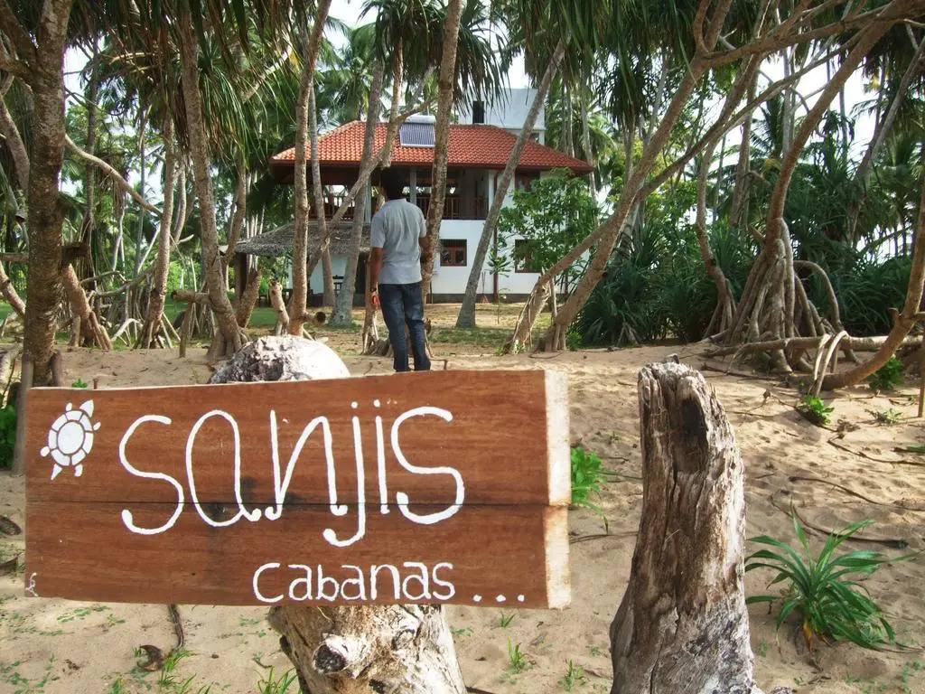Sanjis The Seaside Cabanas