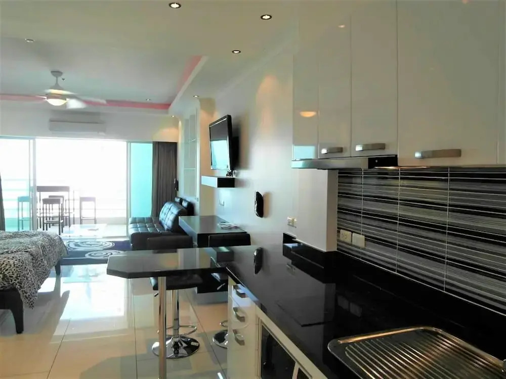 Fantastic sea View Beach Condo