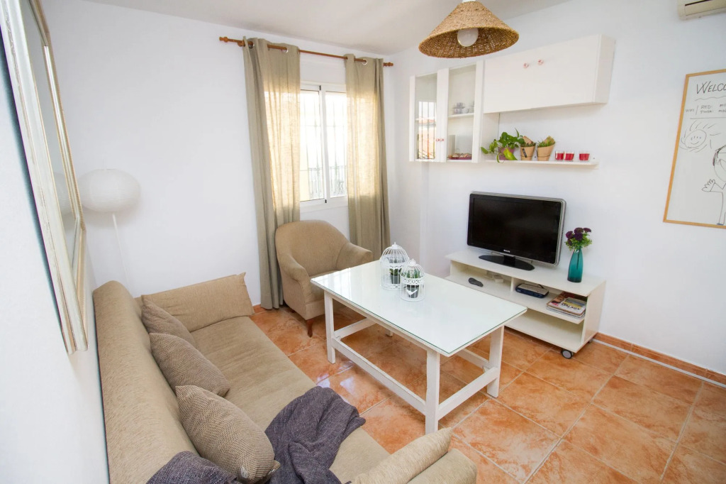Stylish 2 bedrooms Menita by La Recepcion