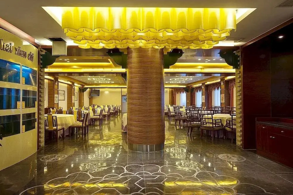 Chengde Tianbao Hotel
