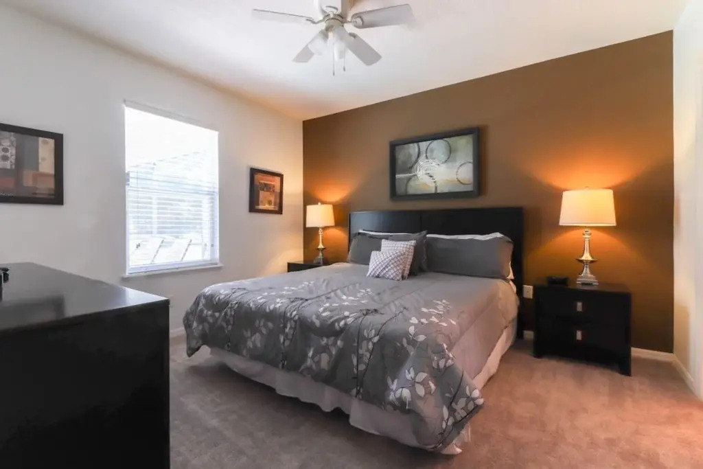 CA9109SC - 5 bedrooms - pool and spa villa, Kissimmee, US