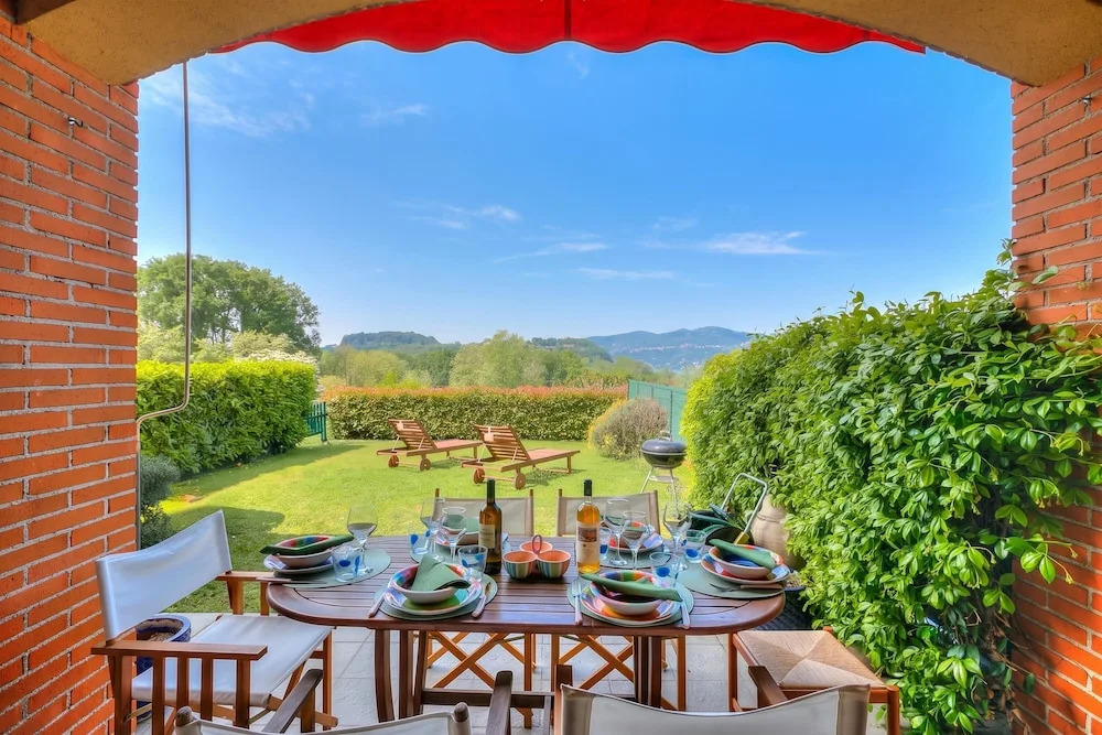 Miralago Lake View & Private Garden