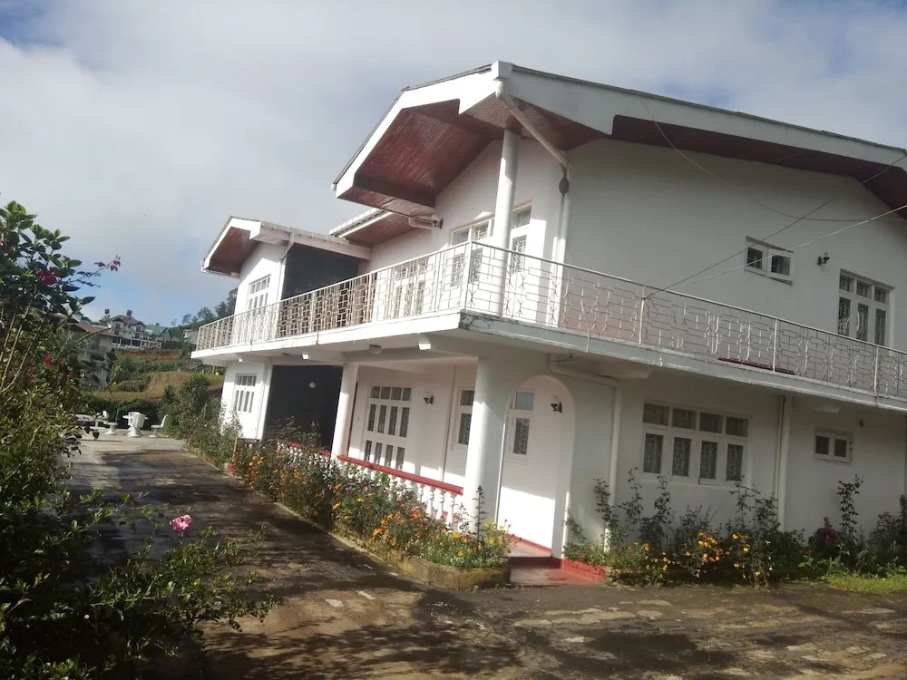 Olive Grand Guest House Nuwara Eliya