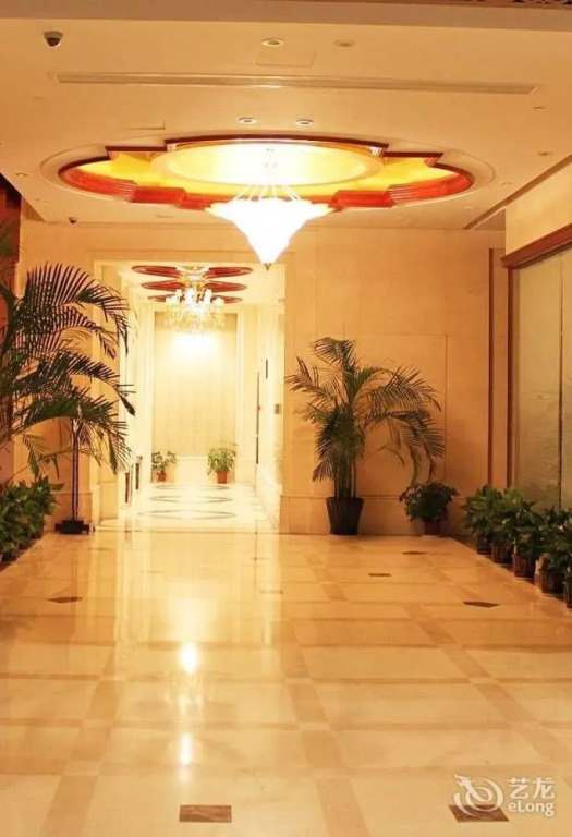 Xuanlong Apartment Hotel