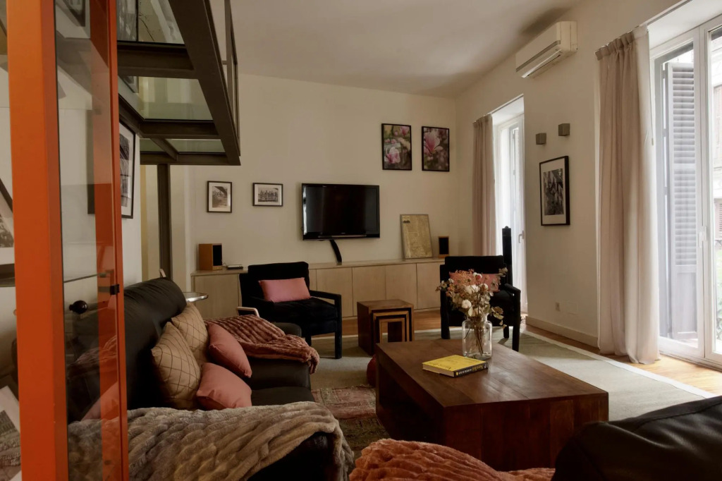M (Nav9) Luxury Apartment-Madrid Downtown