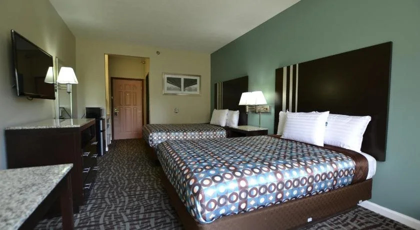 Relax Inn Motel and Suites Omaha