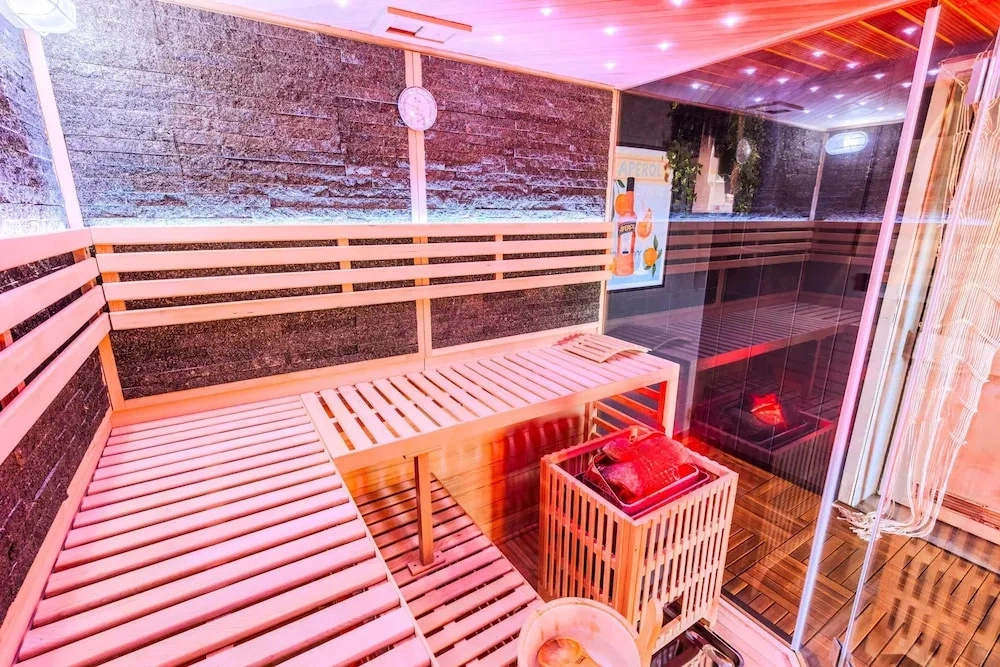 Villa Bueckeberg Game-Room and Wellness
