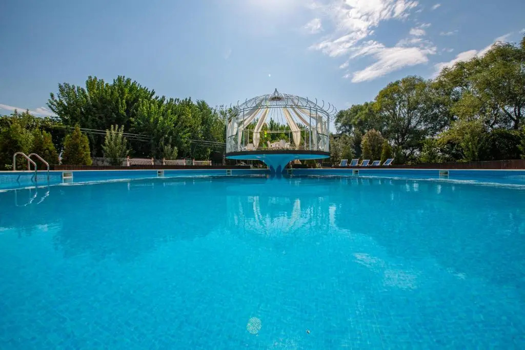 Hotel Legjenda