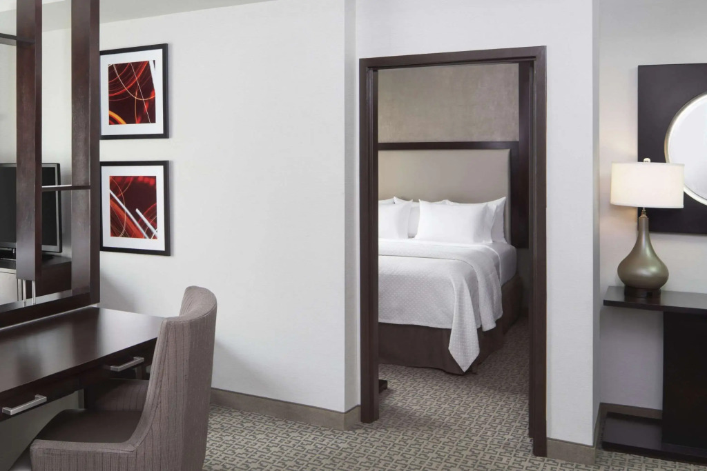 Cambria Hotel White Plains - Downtown