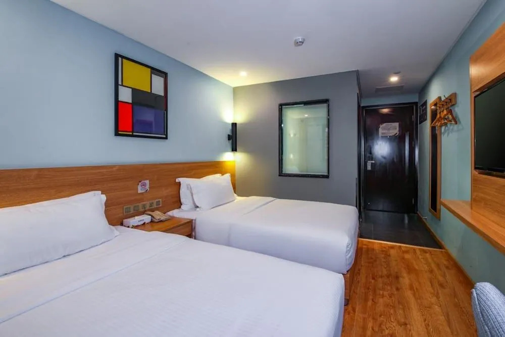 Maker Hotel