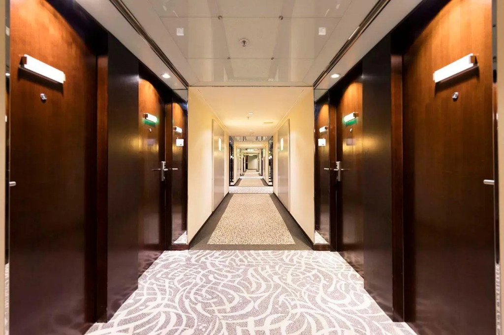 Regal Kowloon Hotel