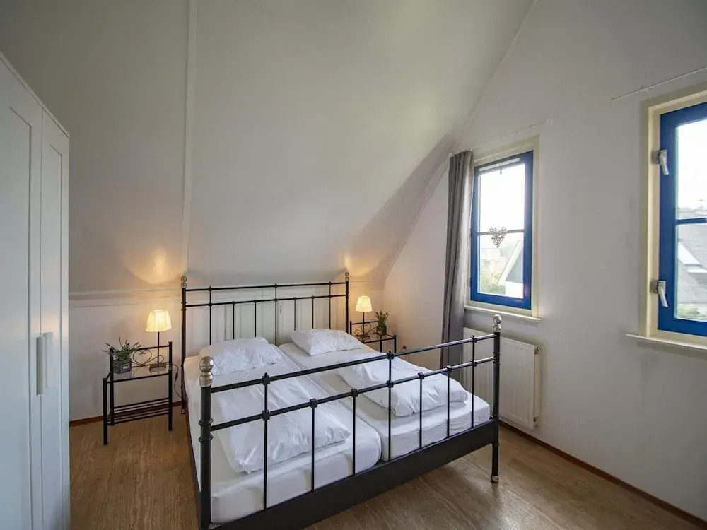 Stylish and Modern Furnished Holiday Villa