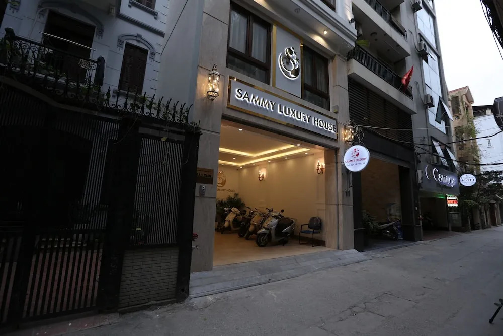 Sammy Luxury Hotel