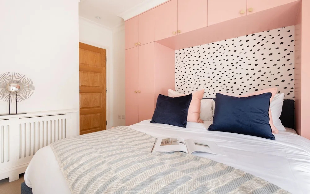 The Fulham Retreat - Bright & Spacious 2BDR with Balcony